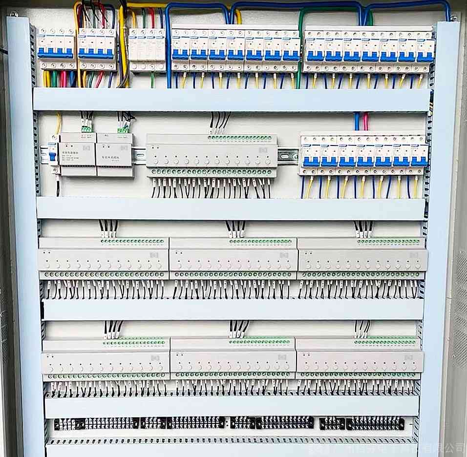 16路智能電源控制導軌模塊